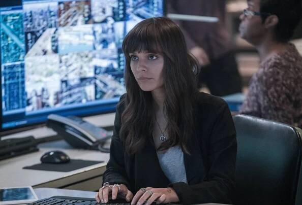 13. okrsek - Úplný reset - Z filmu - Caitlin Stasey