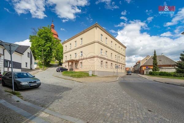 Palackého náměstí, Dobrovice, okres Mladá Boleslav
