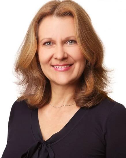  Pavlína Uhlířová 