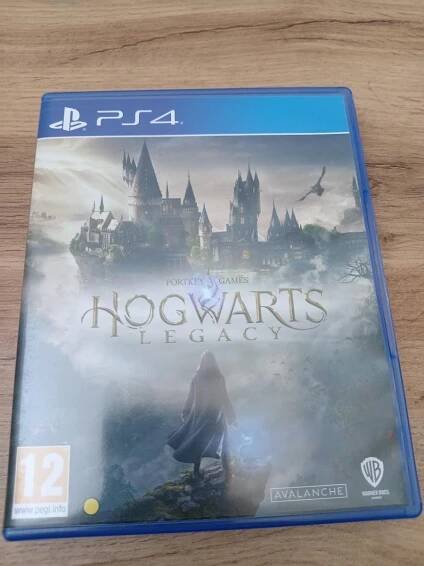 HOGWARTS LEGACY PS4
