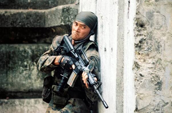 Hon na orla: Bod dopadu (2006) | Tvůrci | ČSFD.cz