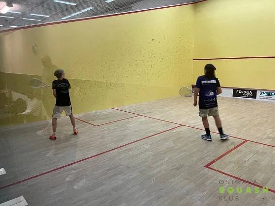 REPORT SQUASH – TURNAJ JA, 7.-8.12.2024 Hradec Králové – Juniorská sportovní akademie