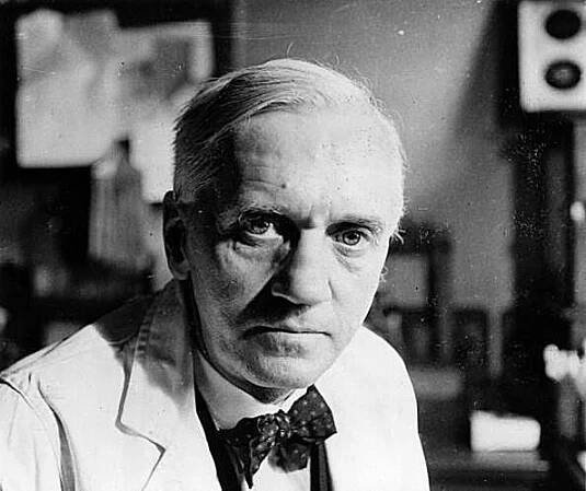 How Alexander Fleming Discovered Penicillin