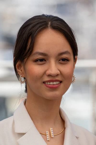 Lucie Zhang