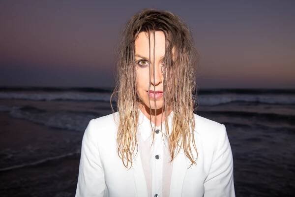 Alanis Morissette: ‘I would put guardians around 19-year-old Alanis who weren’t exploiting and using her’
