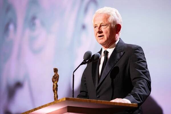 The Jean Hersholt Humanitarian Award