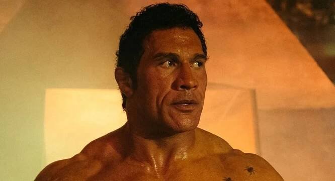 Dwayne, jsi to ty? Vlasatý The Rock se představuje v roli zápasnické legendy