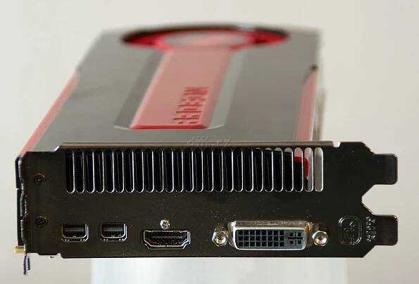 AMD Radeon HD 7970: 28nm budoucnost v ČR vůbec poprvé v testu | Diit.cz