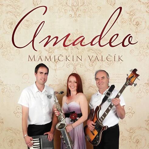 Poslechněte si Mamičkin valčík od interpreta Amadeo