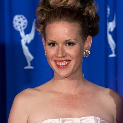 Has Molly Ringwald Had Plastic Surgery? Her Transformation From ’16 Candles’ Through Today in Photos