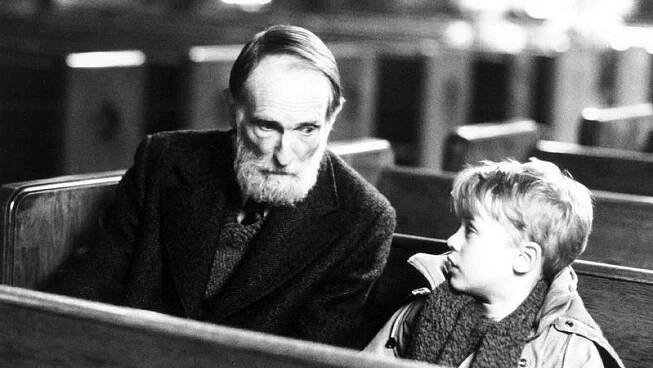 Zemřel herec Roberts Blossom, tajemný soused z filmu Sám doma - Super.cz