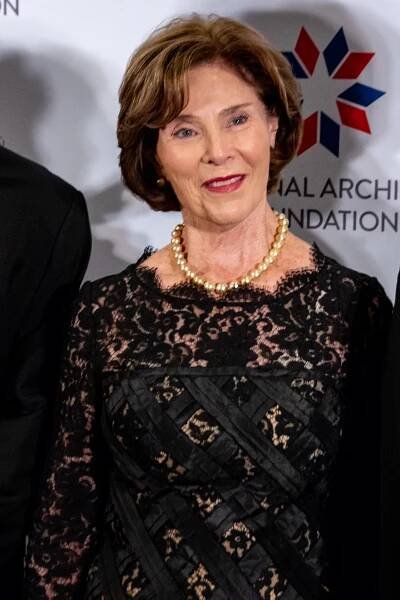 First Lady Laura Bush! | Hollywood On The Potomac
