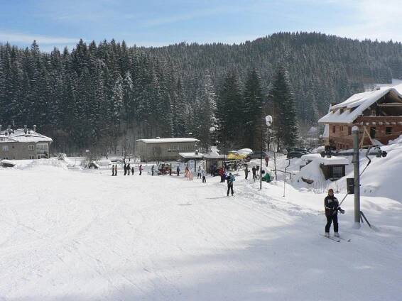 Ski areál Jezerné - Velké Karlovice - ubytování, počasí, online webkamera, otevírací doba, akce