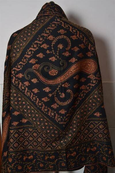 Kashmiri Hand Embroidered Jaal Pashmina Cashmere Shawl
