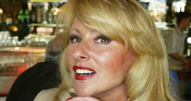 Renée Wevelsiep, bývalá herečka, manekýnka a spisovatelka, první manželka Felixe Slováčka