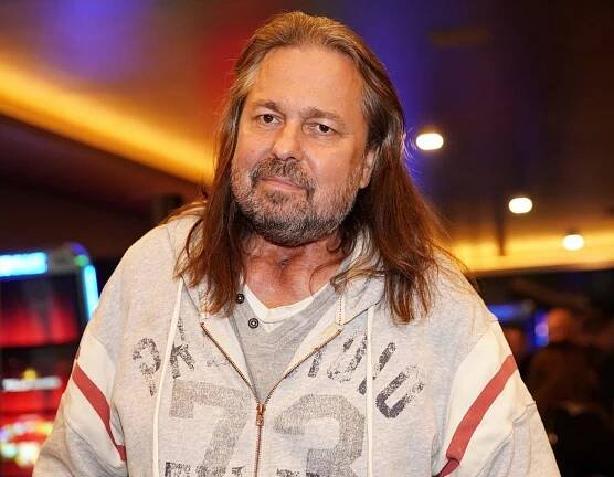 Po boji s rakovinou zemřel herec a producent Jiří Pomeje