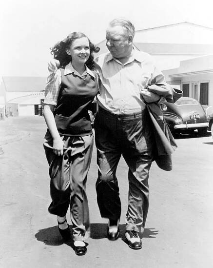Gloria Jean, Child Singing Sensation in 1940s Films, Dies at 92