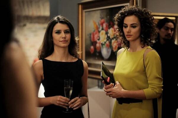 Beren Saat, Dilşad Çelebi - Pomsta - Série 1 - Z filmu