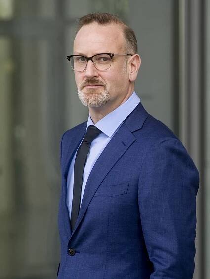Thomas Douglas, Actor & Speaker | Downloads