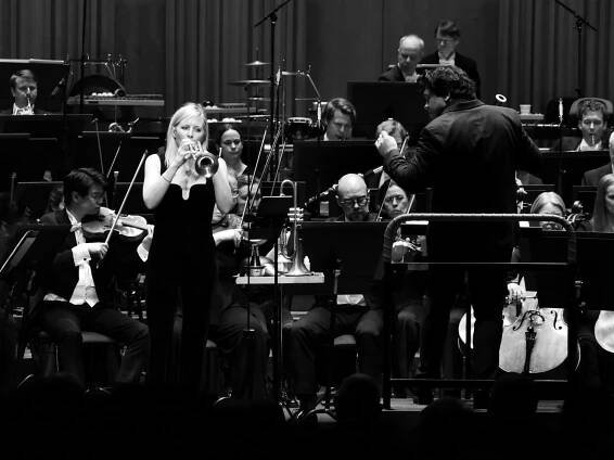 Alison Balsom gives UK premiere of new Wynton Marsalis trumpet concerto