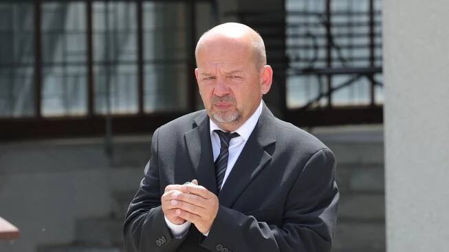 Loučení s meteorologem Šrámkem (†48): Plakaly osobnosti ČT