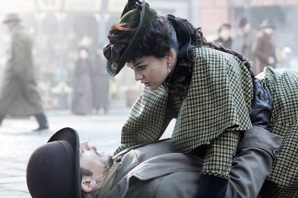 Penny Dreadful - Nadzemští duchové zla - Z filmu - Josh Hartnett, Sarah Greene