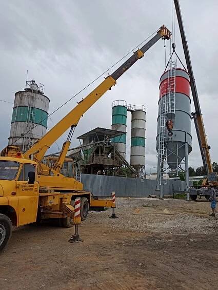 Galerie • Betonárka Lišov | Candrmrk