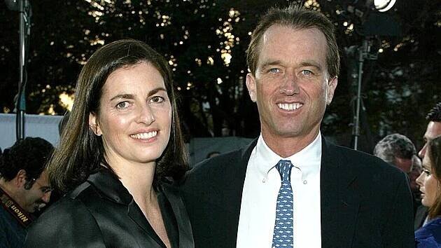 Mary Richardsonová Kennedyová a Robert F. Kennedy Jr. (2002)