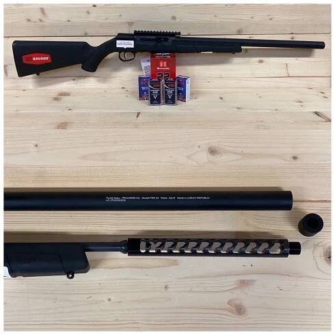 Samonabíjecí malorážka A22 PSR, 22 LR, integrovaný tlumič, Savage Arms