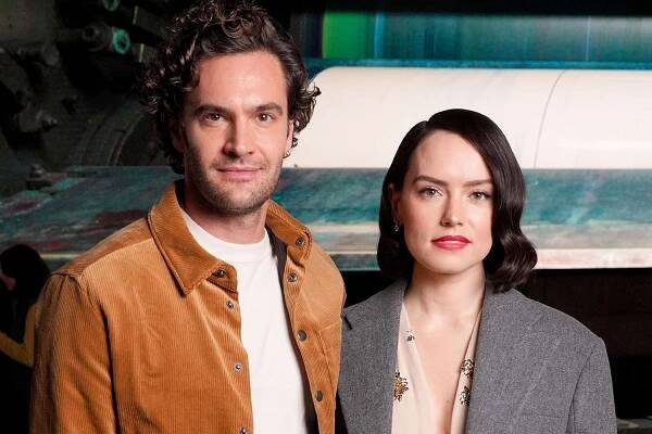 Daisy Ridley Told Husband Tom Bateman All the Secrets of Her Star Wars Return: 'He Knows the Story' (Exclusive)