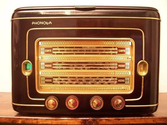 Phonola 5584 09
