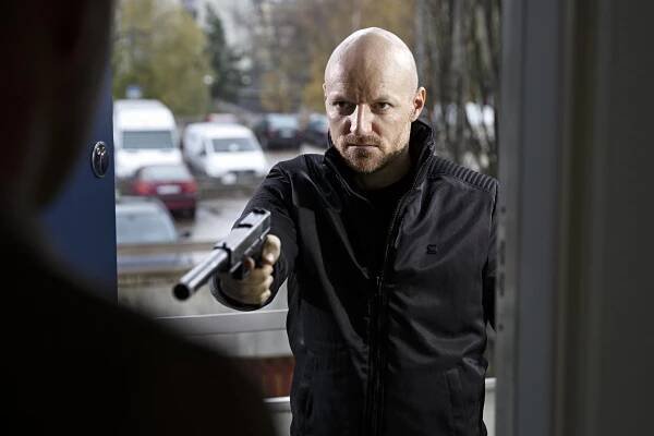 Arne Dahl: Efterskalv - Z filmu - Erik Madsen