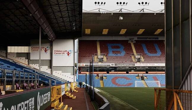 20-burnley-residence-turf-moor-ground-guide-min.jpg