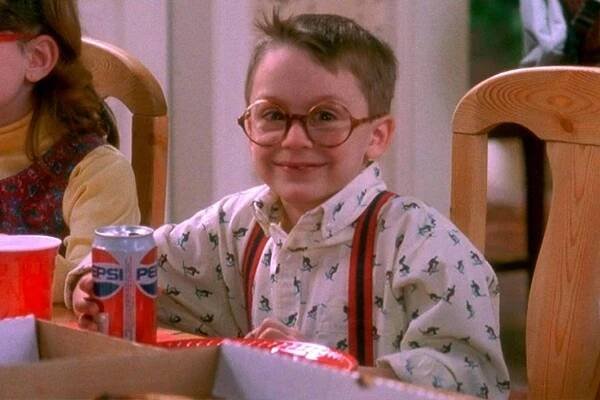 Kevin ze Sám doma má veleúspěšného mladšího bratra! Kieran Culkin získal Oscara, podobu bratři nezapřou