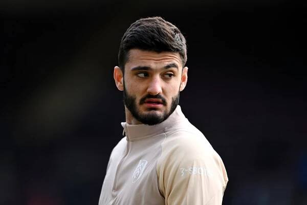 Burnley FC v Fulham FC - Premier League