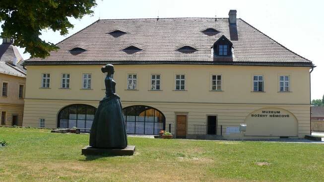 Božena Němcová-museum, Česká Skalice - Musea en galerijen - Het Grensgebied bij Kłodzko en de regio Broumov - Česká Skalice