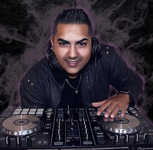 Paz Entertainment©