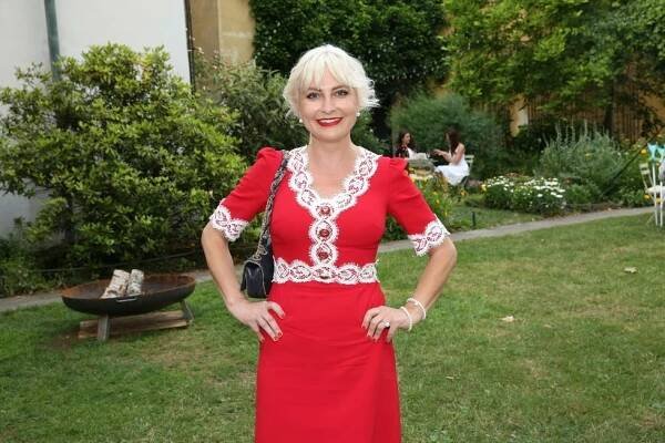 Bára Nesvadbová (50): Zbláznila se do partnera své dcery Bibiany (22)!