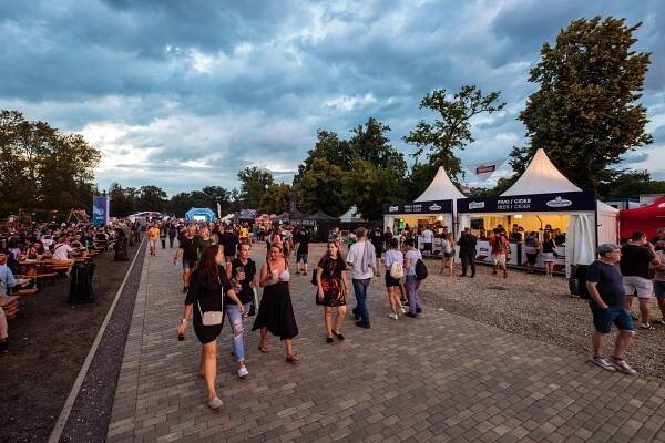 Obrazem: Festival Metronome se obešel bez hotovosti, přišlo 18 tisíc lidí