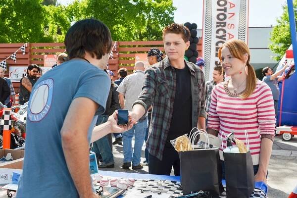Záměna - Tree of Forgiveness - Z filmu - Sean Berdy, Katie Leclerc