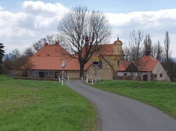 Römisch katholische Pfarrgemeinde Dlažkovice/Dlaschkovic - Wallfahrtsort & Jugendbegegnungszentrum Mariánské Radčice