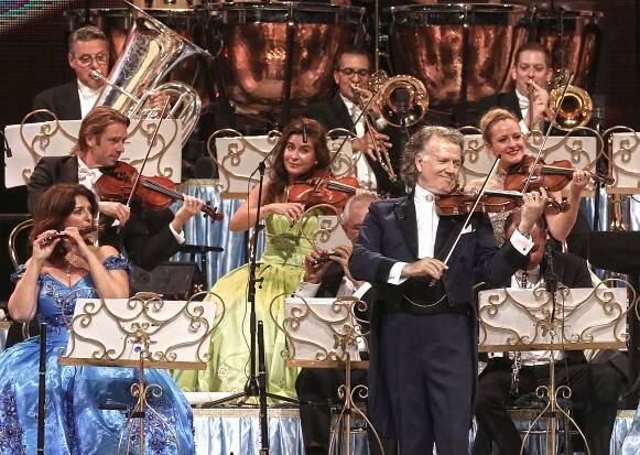 OBRAZEM: André Rieu potěšil české milovníky vážné hudby