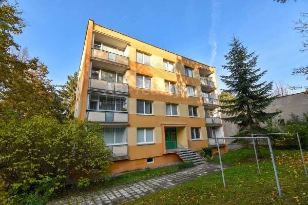 č. 1058:Prodej bytu 2+1/L – ul. Josefa Hory, TepliceCena: Prodáno - AB reality