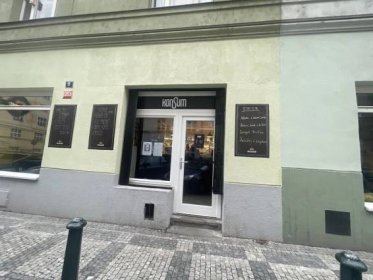 Praha 7, Holešovice, Šternberkova - Konsum - Zásilkovny