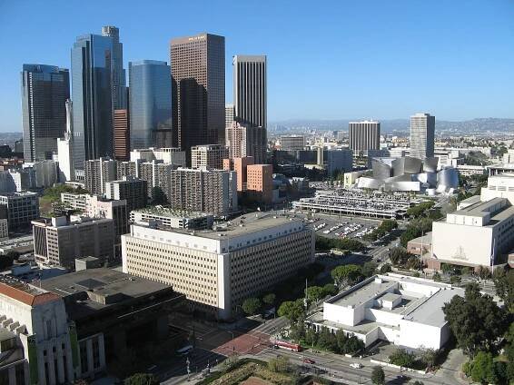 Soubor:Bunker Hill Downtown Los Angeles.jpg