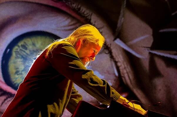 Ritchie Blackmore's Rainbow v O2 areně aneb večírek pro pamětníky - musicserver.cz