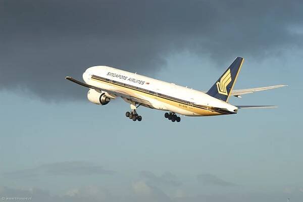Singapore Airlines - Boeing 747-400F, Boeing 777-200ER
