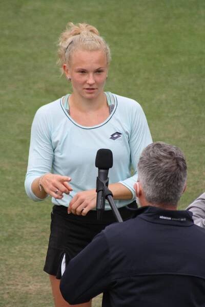 Soubor:2021-06 Kateřina Siniaková.jpg – Wikipedie