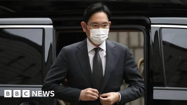 Lee Jae Yong: Samsung heir gets prison term for bribery scandal