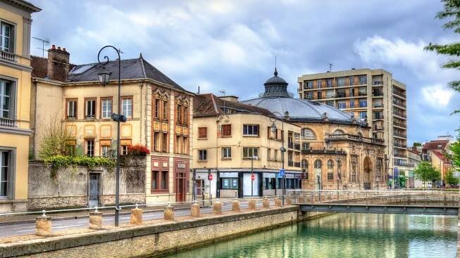 Troyes Hotels: 669 Cheap Troyes Hotel Deals